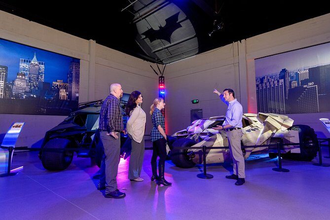 LA: Celebrity Homes & Warner Bros. Studio Hollywood Package - FAQs