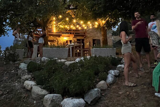 La 'Dolce Vita' Hike to Mountain House with Lake View Aperitivo - The Itinerary in Detail