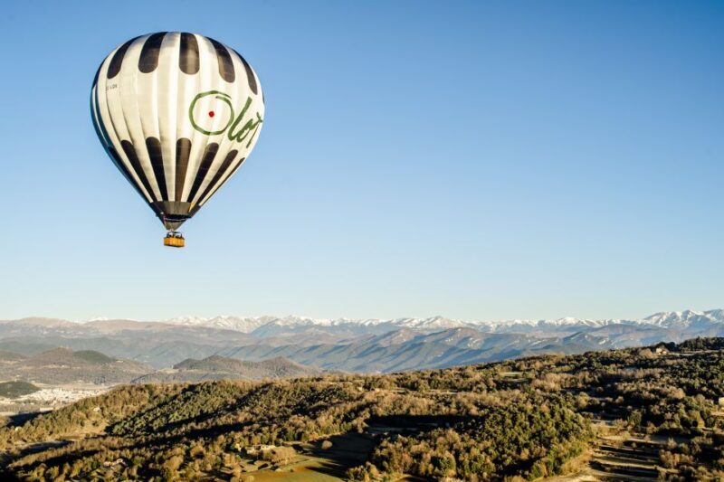 La Garrotxa Volcanoes Half-Day Hot Air Balloon Flight - Practicalities and Considerations