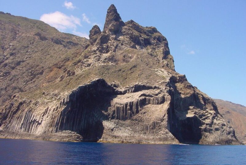 La Gomera: Whale Watching Tour on an Vintage Boat - Key Points
