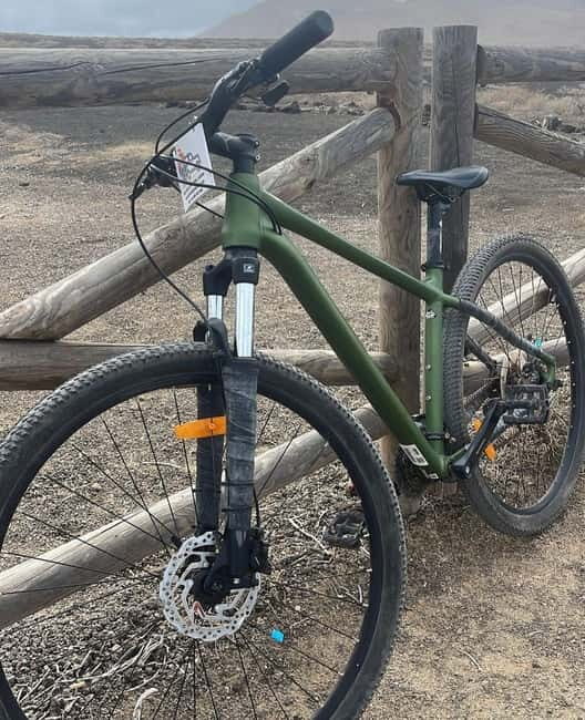 LA GRACIOSA: Bike rental MOUNTAIN BIKES - Exploring La Graciosa on Two Wheels: A Practical Review of Bike Rentals