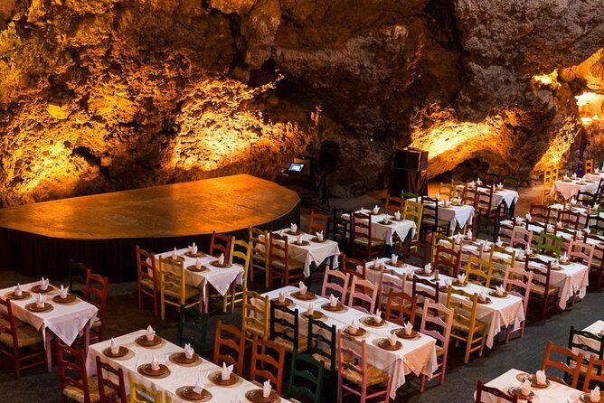 La Gruta Cave Restaurant.Teotihuacan Pyramids Walking Experience - A Closer Look at the Experience