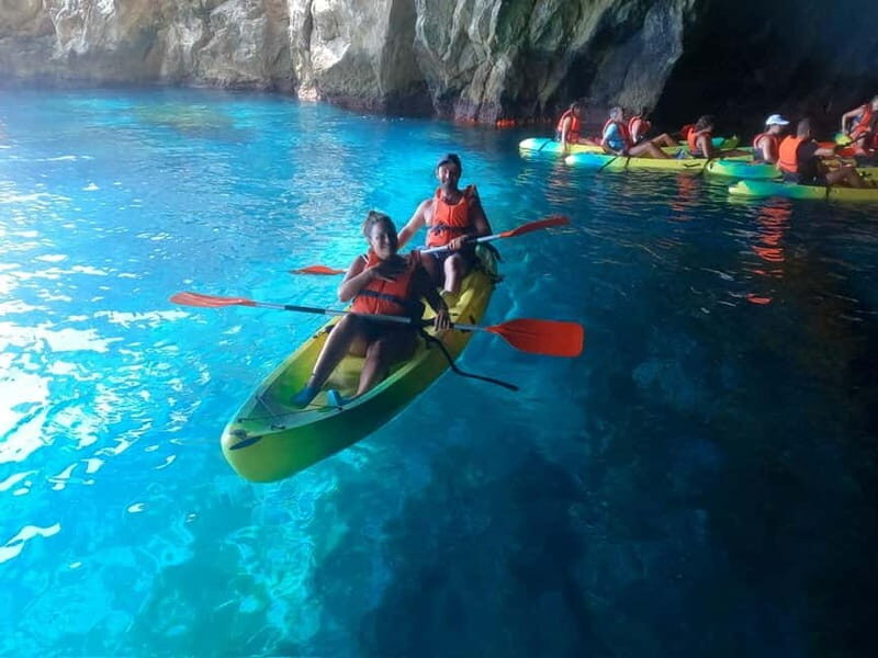 La Herradura: Kayak & Snorkel Tour Maro-Cerro Gordo Reserve - A Close Look at the Tour Experience