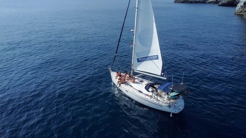 La Herradura: Sailing with a view of dolphins - The Sailing Experience: What You Can Expect