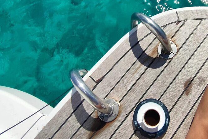 La Maddalena Archipelago Tour with Motorboat DC12 - The Sum Up