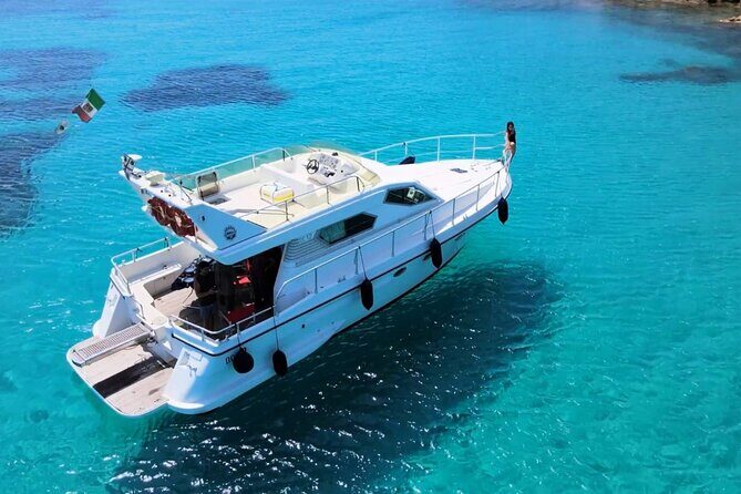 La Maddalena Archipelago Tour with Motorboat DC12 - FAQ