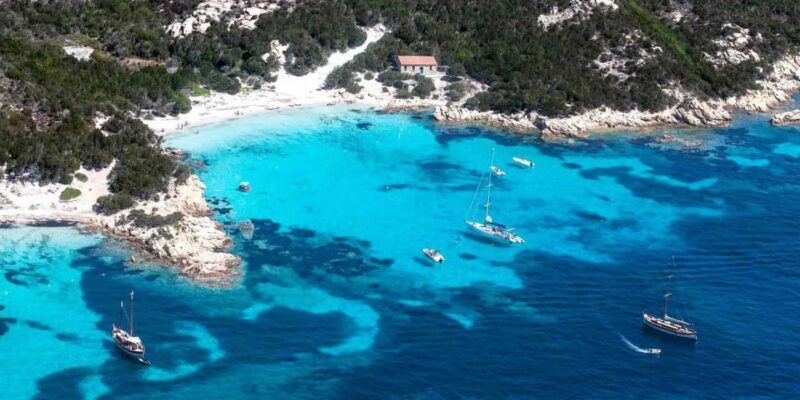 La Maddalena: island tour with aperitif and brunch on board - Exploring the Tour in Detail