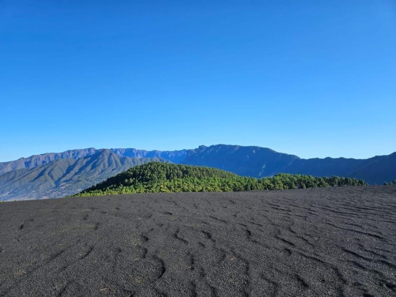 La Palma: Tour to the new Tajogaite volcano 360º. - Who Should Consider This Tour?