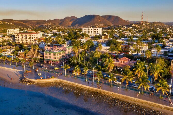 La Paz and Todos Santos Day Trip with Lunch - Key Points