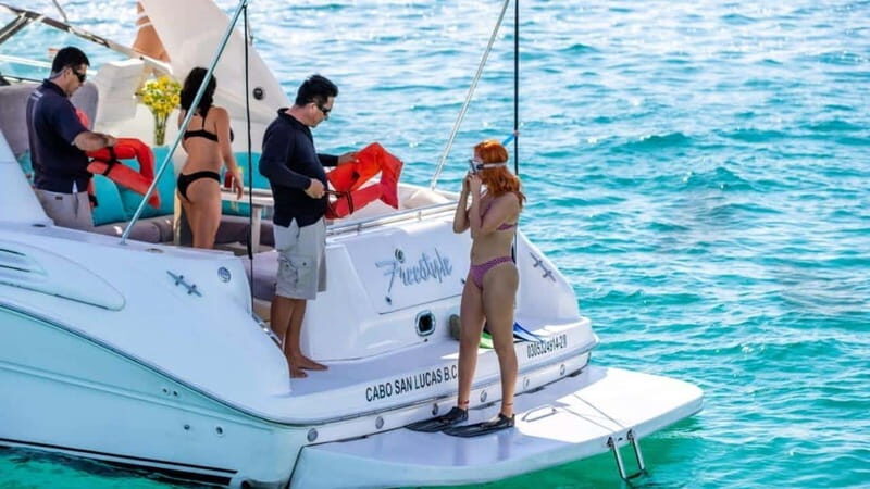 La Paz: Day Cruise & Snorkelling (w/sea lions) Food & Drinks - Key Points