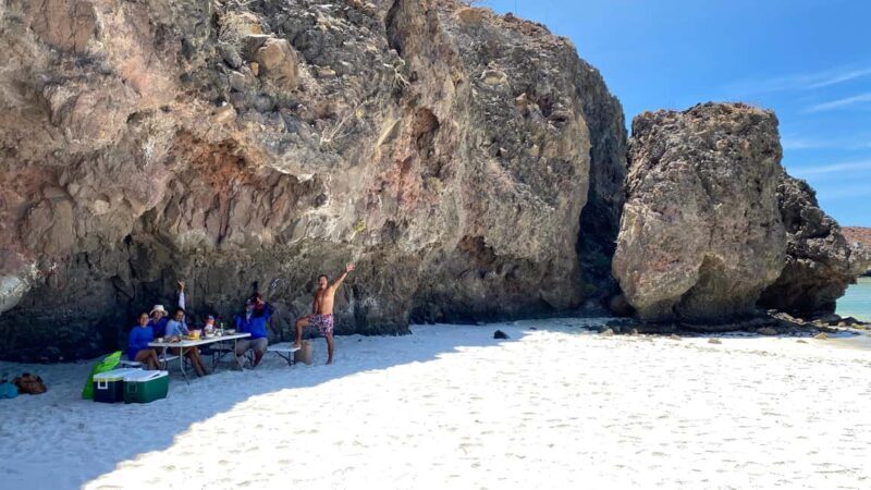 La Paz: Sea Lions & Mega-Paddleboard Tour in Espiritu Santo - FAQ