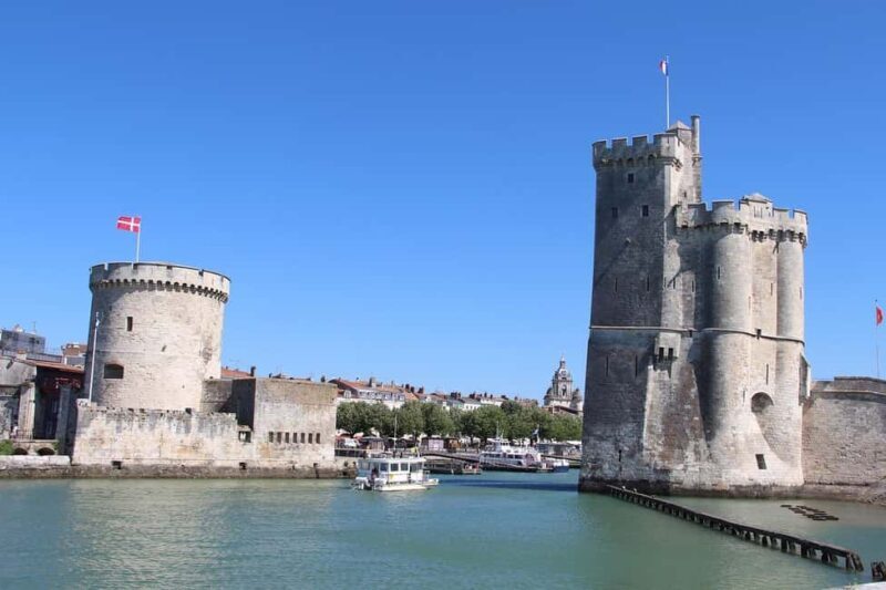 La Rochelle: Old Town and Vieux-Port Guided Walking Tour - What to Expect from the Tour