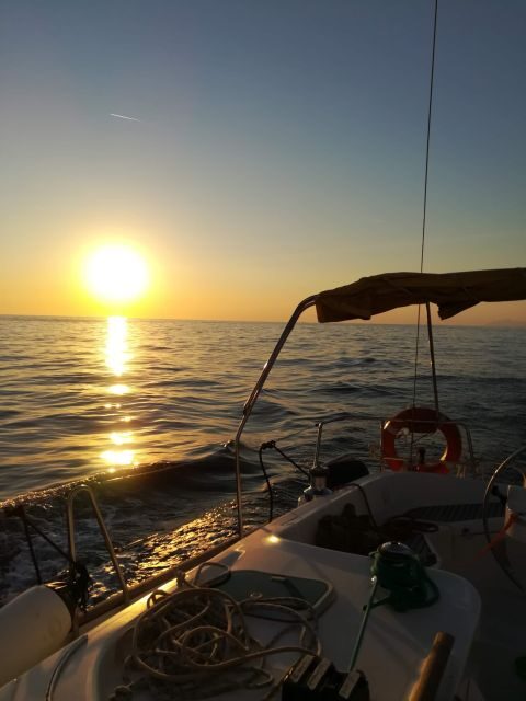 La Spezia : Private Sailboat tour of cinque terre with lunch - Frequently Asked Questions