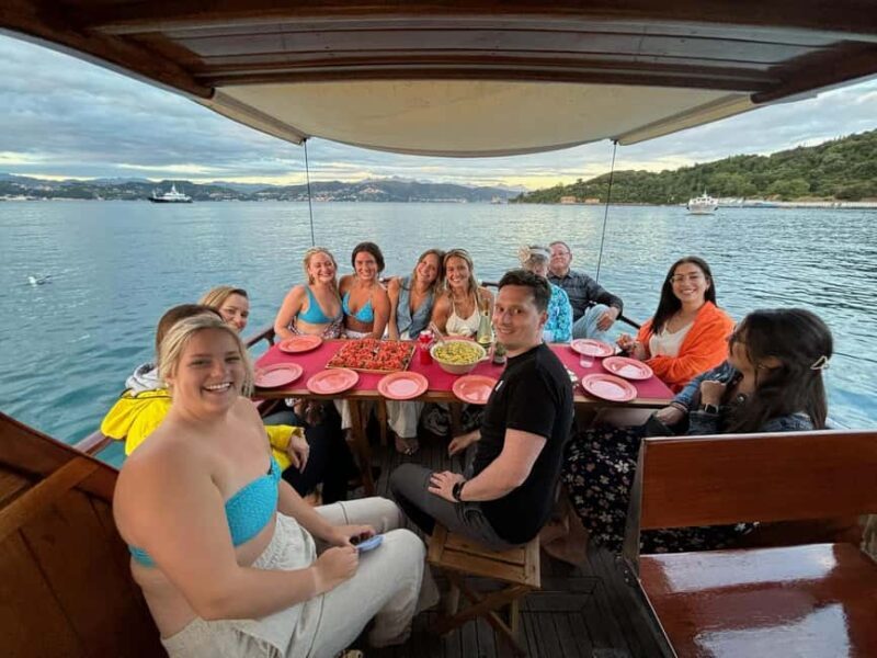 La Spezia. Sunset Aperitif and Dinner on the Boat - Setting Out on the La Spezia Sunset Cruise