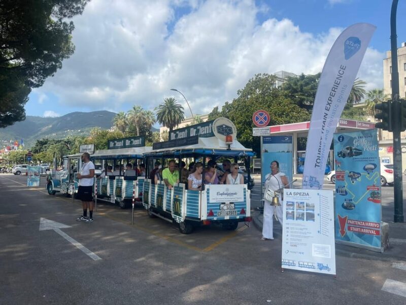 La Spezia: tour HOP ON HOP OFF con trenino e guida turistica - Key Points