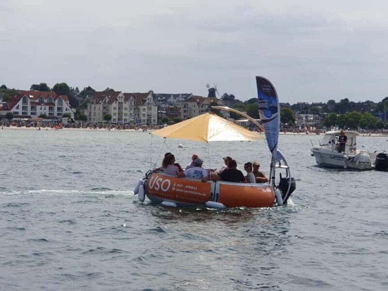 Laboe: Fish sandwich tour, fun for 1-9 people - The Experience and Skipper