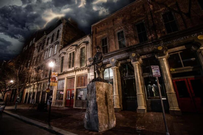 Lace, Lunacy, and Loss: Louisville Ghost Tours - FAQ