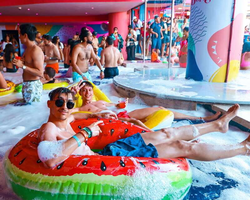 Ladies Beach Party Coco Bongo - The Value of the Experience