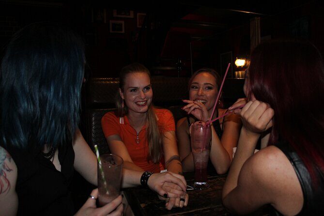 Ladies Night Party Tour in Hamburg including cocktail, sparkling wine and shots - The Practical Details: Price, Duration, and Group Size