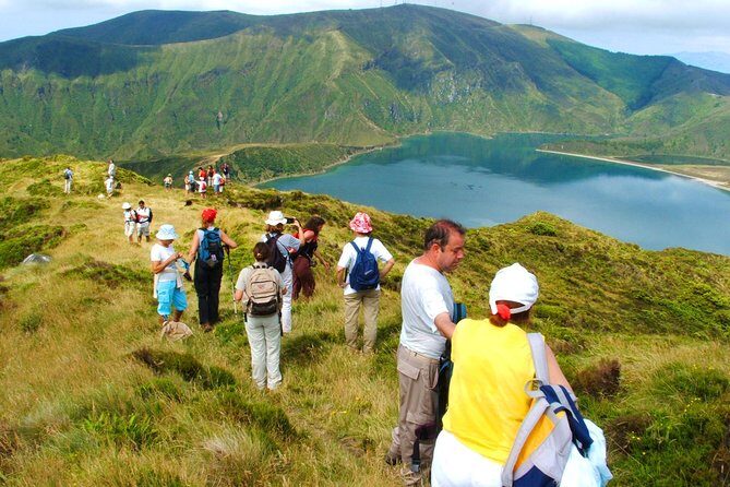 Lagoa do Fogo Walking Tour with Lunch from Ponta Delgada - Who Is This Tour Best For?