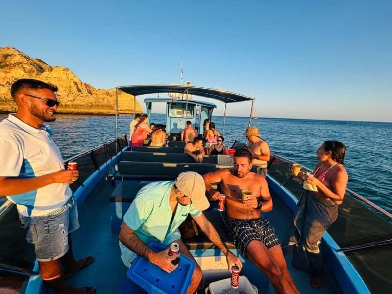 Lagos: Benagil Caves Catamaran Tour (2.5 hours) for the whole family - Price and Value