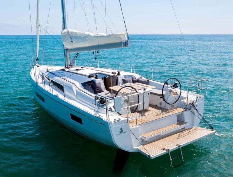 Lagos: Beneteau Oceanis 40.1 Private Sailing Experience - Key Points