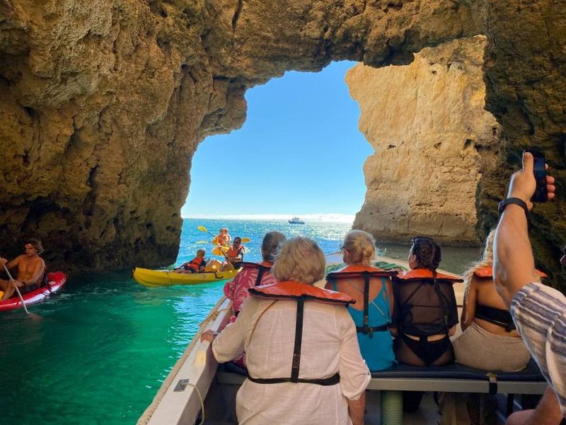 Lagos: Boat Cruise to Ponta da Piedade - Stop 2: Praia do Camilo Photo Stop and Guided Views