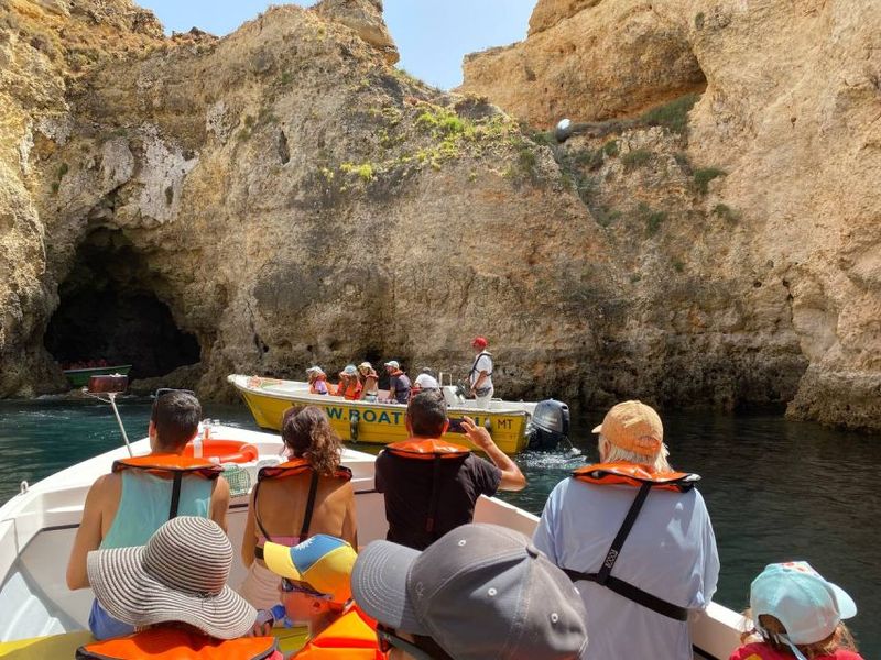 Lagos: Boat Cruise to Ponta da Piedade - Ponta da Piedade: Caves, Arches, and 30 Minutes to Soak It In