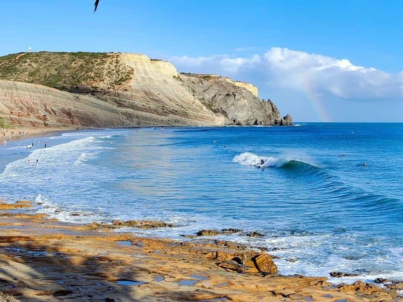 Lagos: group surf lessons for all levels - FAQs