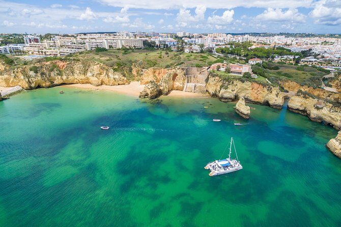Lagos Half-Day Catamaran Cruise with Lunch - The Crew and Overall Atmosphere