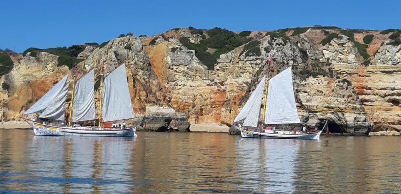 Lagos: Sailboat Trip to Ponta da Piedade - Food and Drinks: A Refreshing Bonus