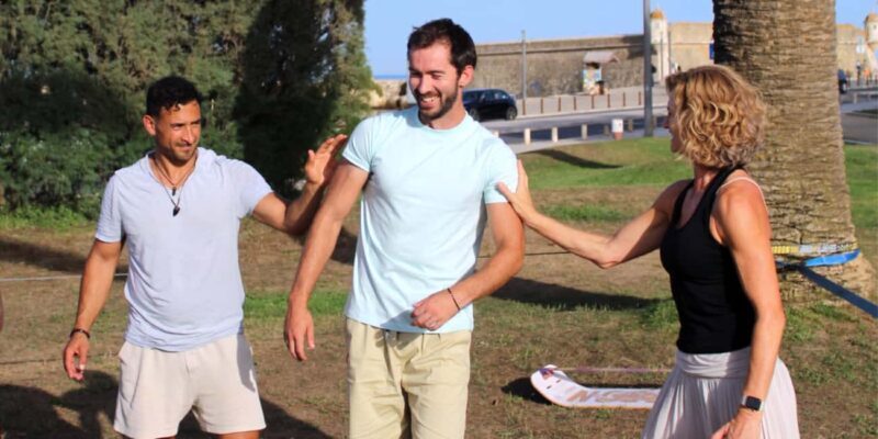 Lagos: Slacklining Made Easy | Yoga & Slacklining - FAQ