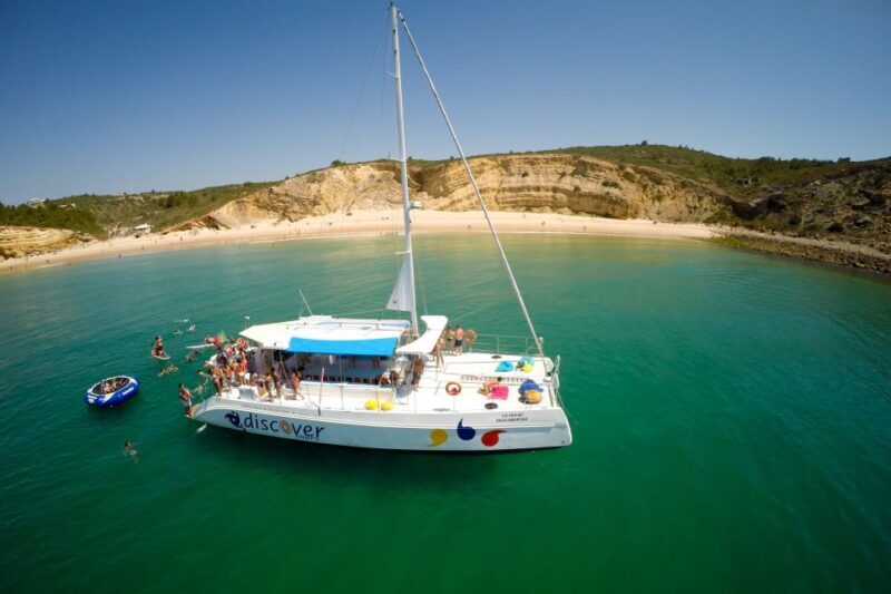 Lagos to Burgau: Algarve Catamaran Cruise with Lunch - The Itinerary in Detail