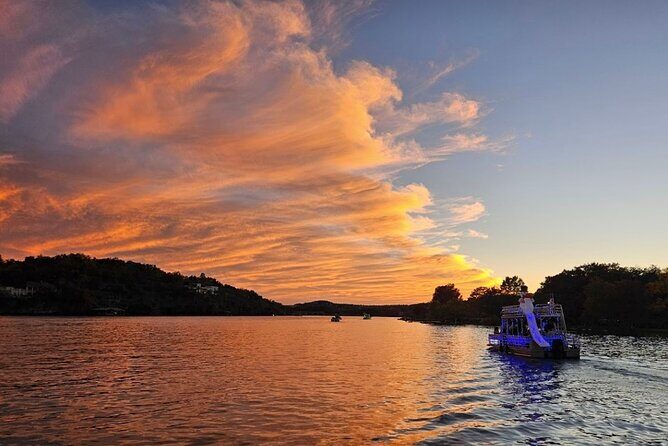 Lake Austin Sunset Boat Cruise  1 - Hour Scenic Tour BYOB - Exploring the Lake Austin Sunset Boat Cruise: A Relaxing Way to See the City