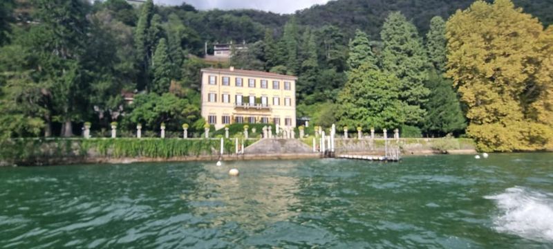 Lake Como: Shared Boat Tour with Prosecco Aperitif - Cruise style: what you’re really getting from a 1–2 hour outing