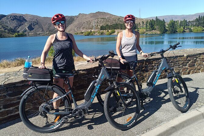 Lake Dunstan Cycleway Bike Rental With Return Luxury Shuttle - Key Points