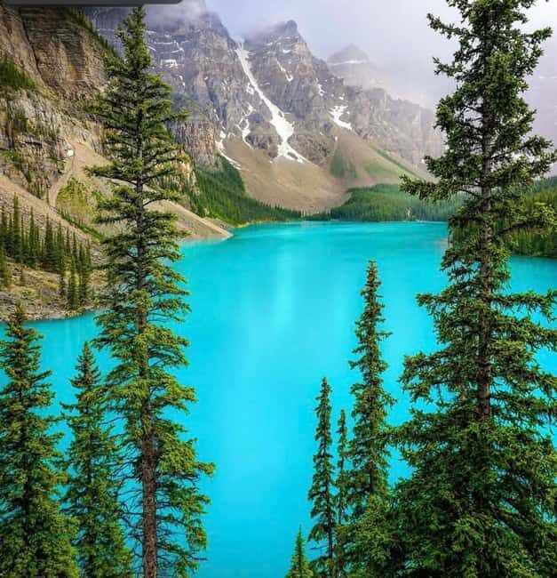 Lake Louise, Emerald Lake, Minnewanka Cruise & Banff Town - Key Points