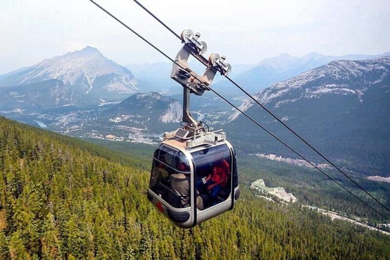 Lake Louise, Emerald, Minnewanka, Banff Gondola & Banff Town - Key Points