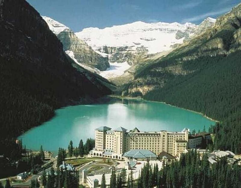Lake Louise, Emerald, Minnewanka, Banff Gondola & Banff Town - Who Is This Tour Best Suited For?