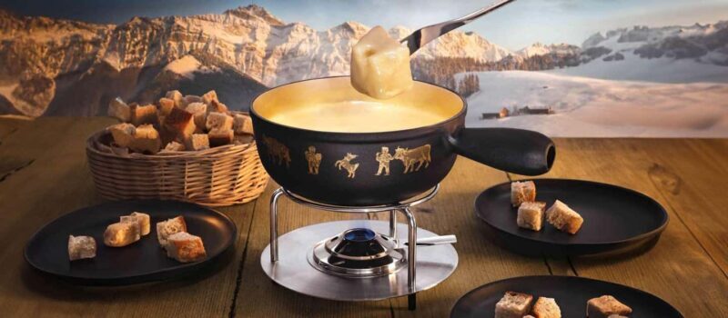Lake Lucerne: Privat Boat Tour, incl. Fondue and Sightseeing - Setting the Scene: What Is This Tour All About?