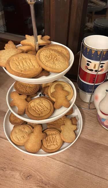 Lake Maggiore: Fun Biscuit Workshop - An Introduction to the Biscuit Workshop in Lombardy