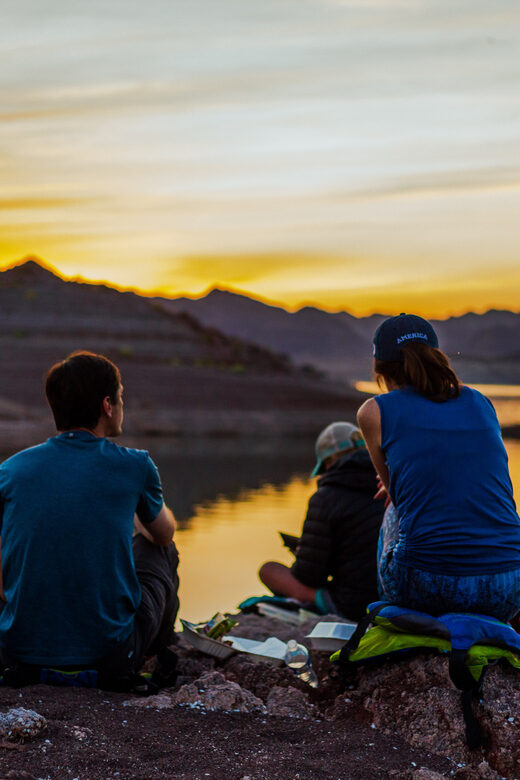 Lake Mead: Sunset Kayaking Tour with Dinner and Campfire - What to Expect During the Tour