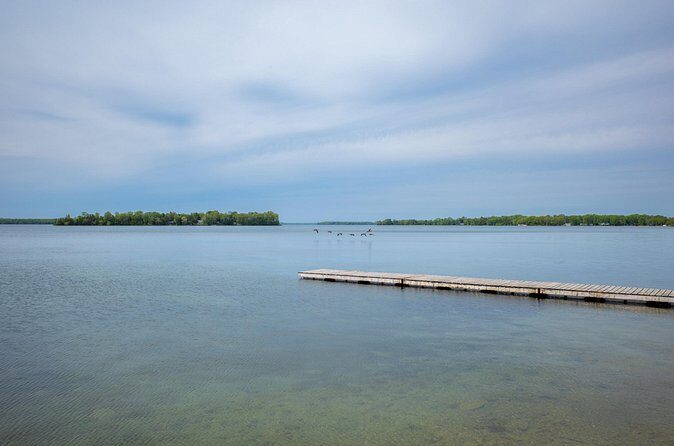 Lake Muskoka and Algonquin Small Group 1-Day Tour From Toronto - FAQs