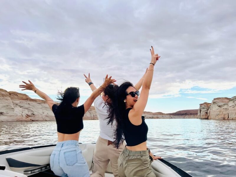 Lake Powell: Antelope Canyon 2-Hour Photo Boat Tour - Who Would Love This Tour?