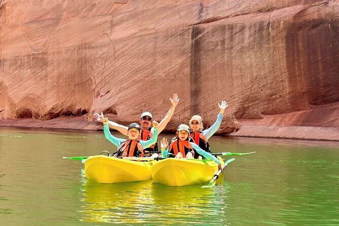 Lake Powell Kayak and Water Antelope Canyon Hike Guided Tour - Who is this tour best suited for?