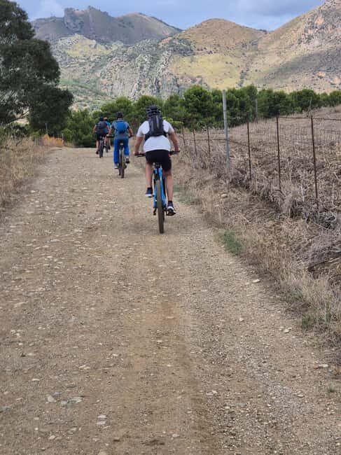 Lake Rosamarina: E-bike excursion from Altavilla Milicia - Is It Worth the Cost?