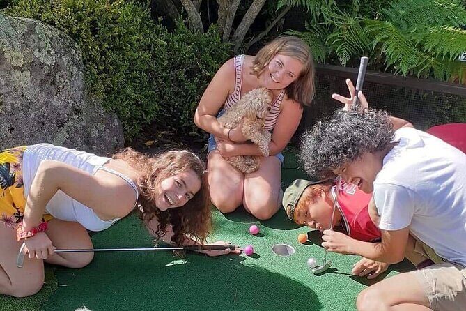 Lake Rotoiti Evening Kayak Tour including Hot Springs, Glowworm Caves and BBQ Dinner - FAQ