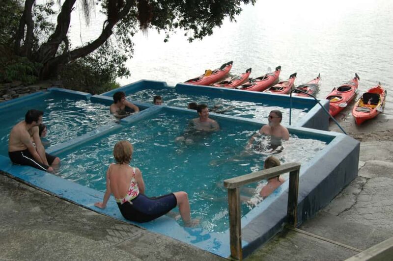 Lake Rotoiti & Hot Pools Guided Kayak - FAQ