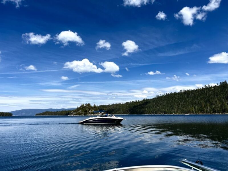 Lake Tahoe: Lakeside Highlights Yacht Tour - Key Points: