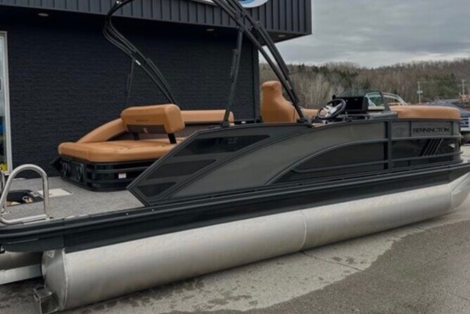 Lake Tahoe Luxury Pontoon Experience - An Inside Look at the Lake Tahoe Luxury Pontoon Experience